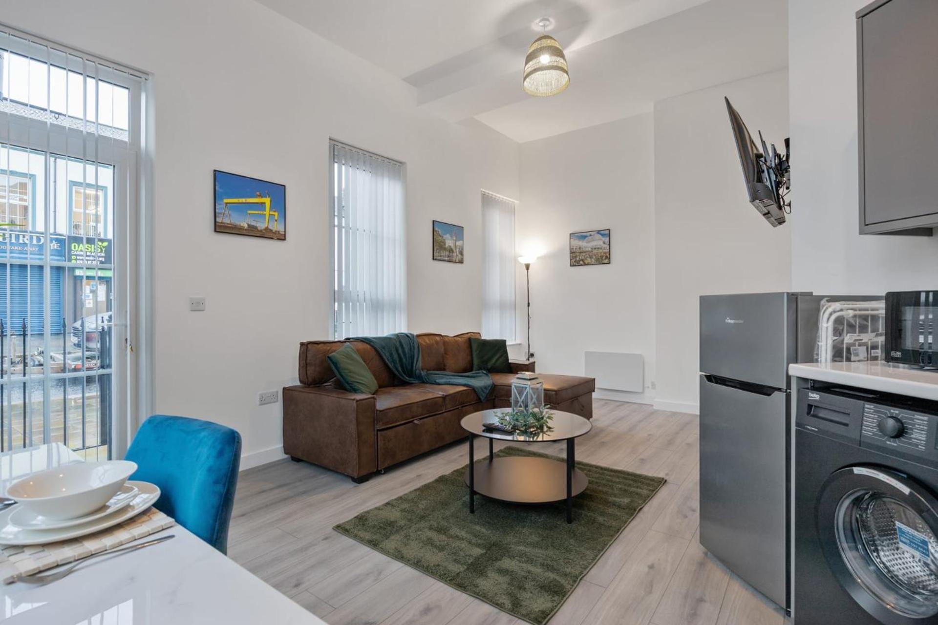 Contemporary 2 Bed Apartment -Belfast East Village Exterior photo