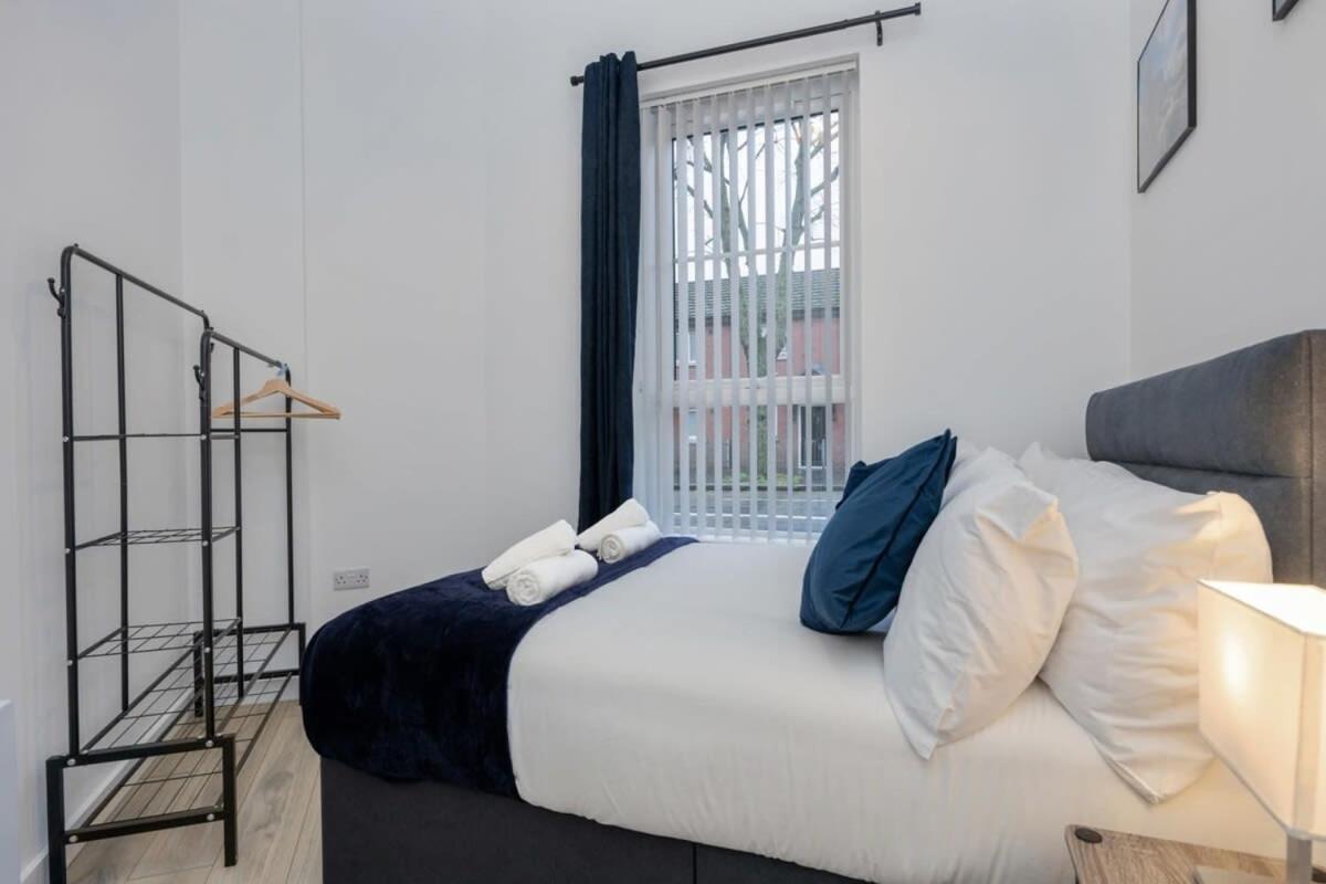 Contemporary 2 Bed Apartment -Belfast East Village Exterior photo